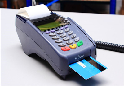刷寶pos機(jī)刷卡次日到賬