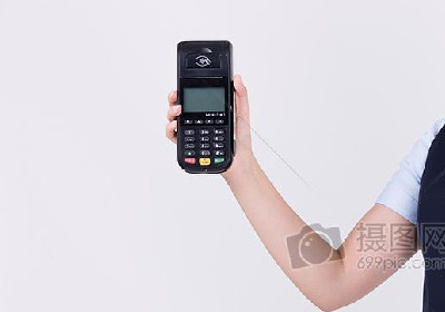 pos機刷信用卡要錢嗎?